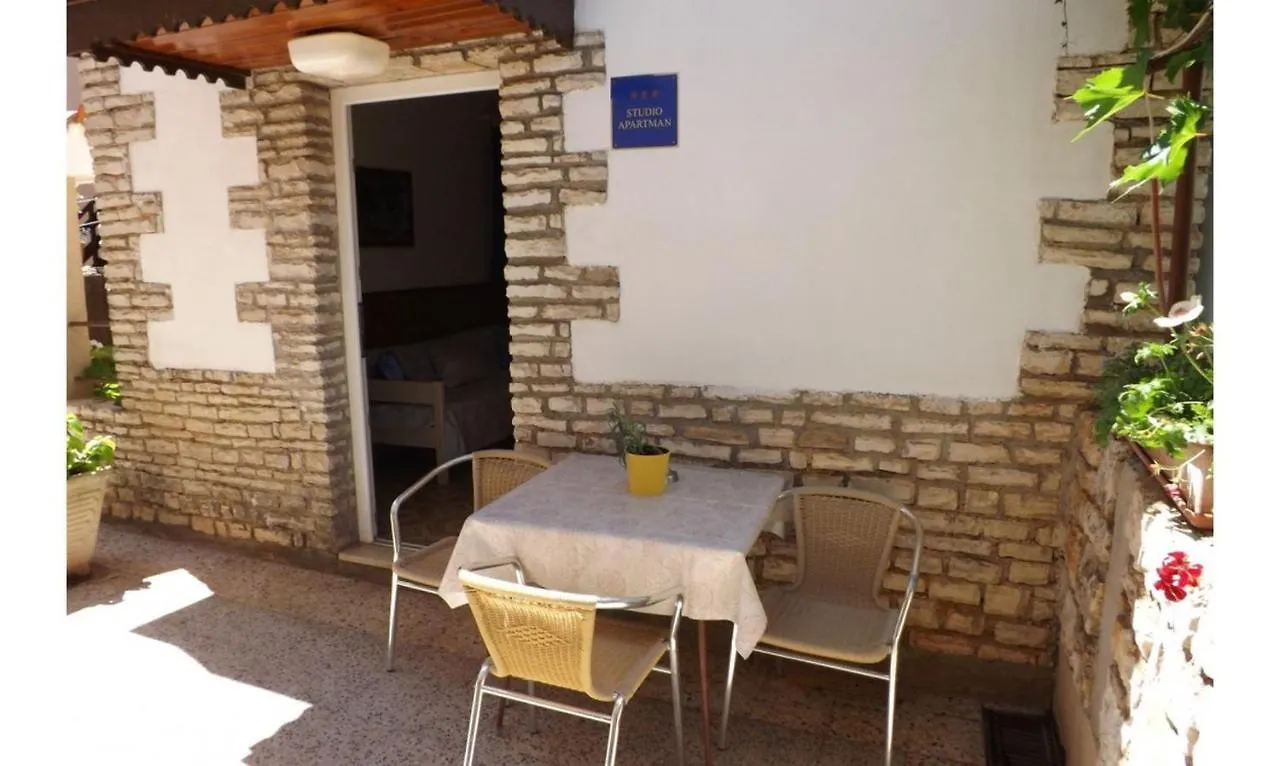 Apartments Danica Umag 0*,  Kroatien